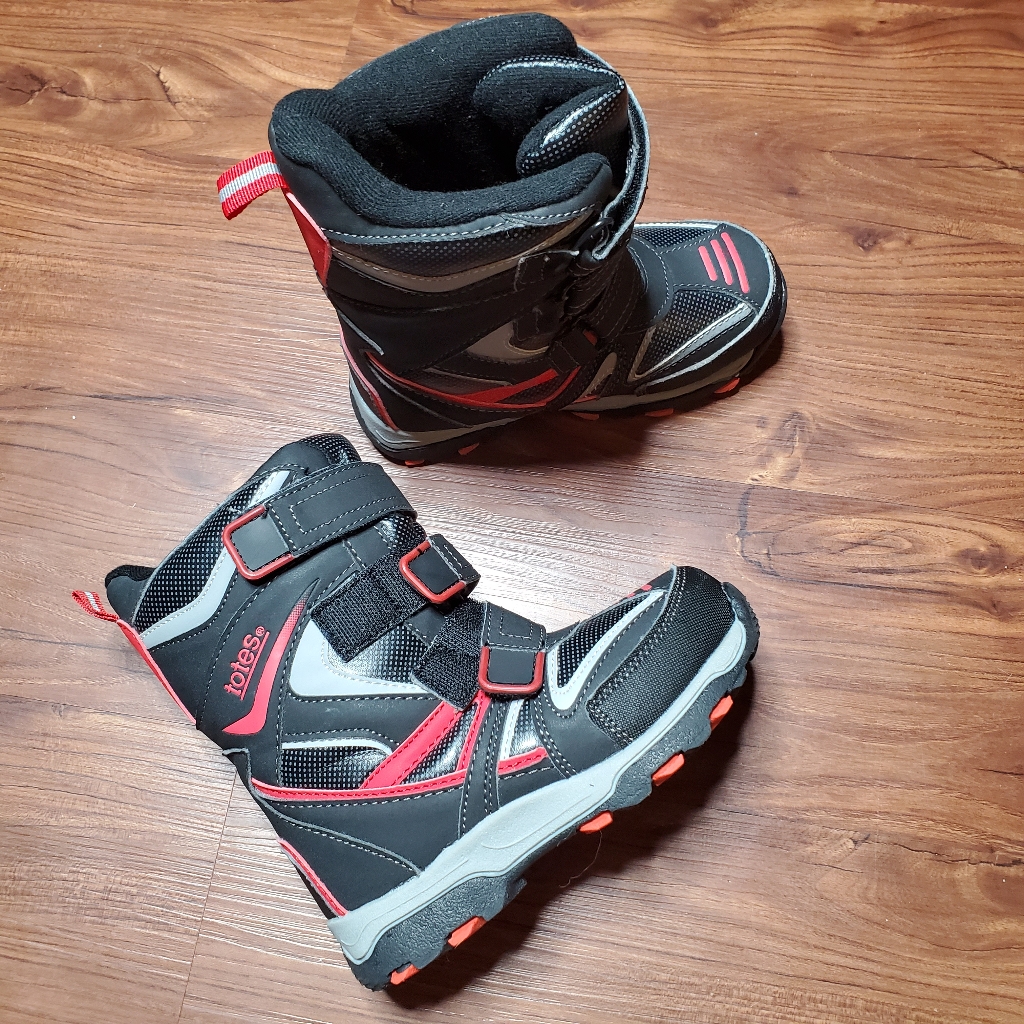 Totes 3m Thinsulate Size 12m Boys Red Black Grey